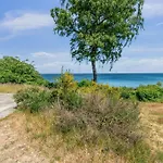 Appartement Throtti - 50m From The Sea By Interhome *