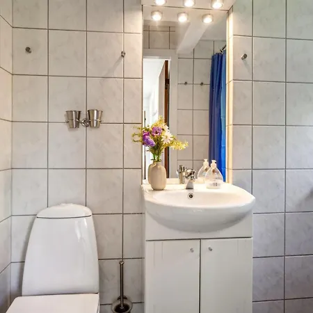 Throtti - 50m From The Sea By Interhome