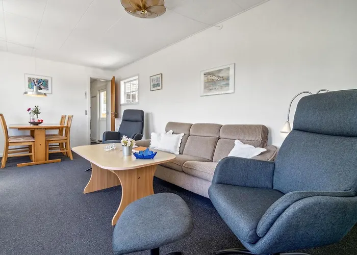 Appartement Throtti - 50m From The Sea By Interhome *